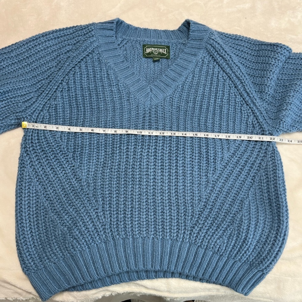 American Eagle Chunky Knit Sweater Blue Oversized V-Neck Size L Cozy - Picture 8 of 11